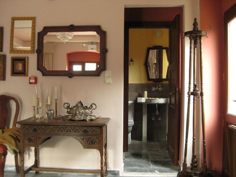Traditional Hotel Ianthe Véssa エクステリア 写真