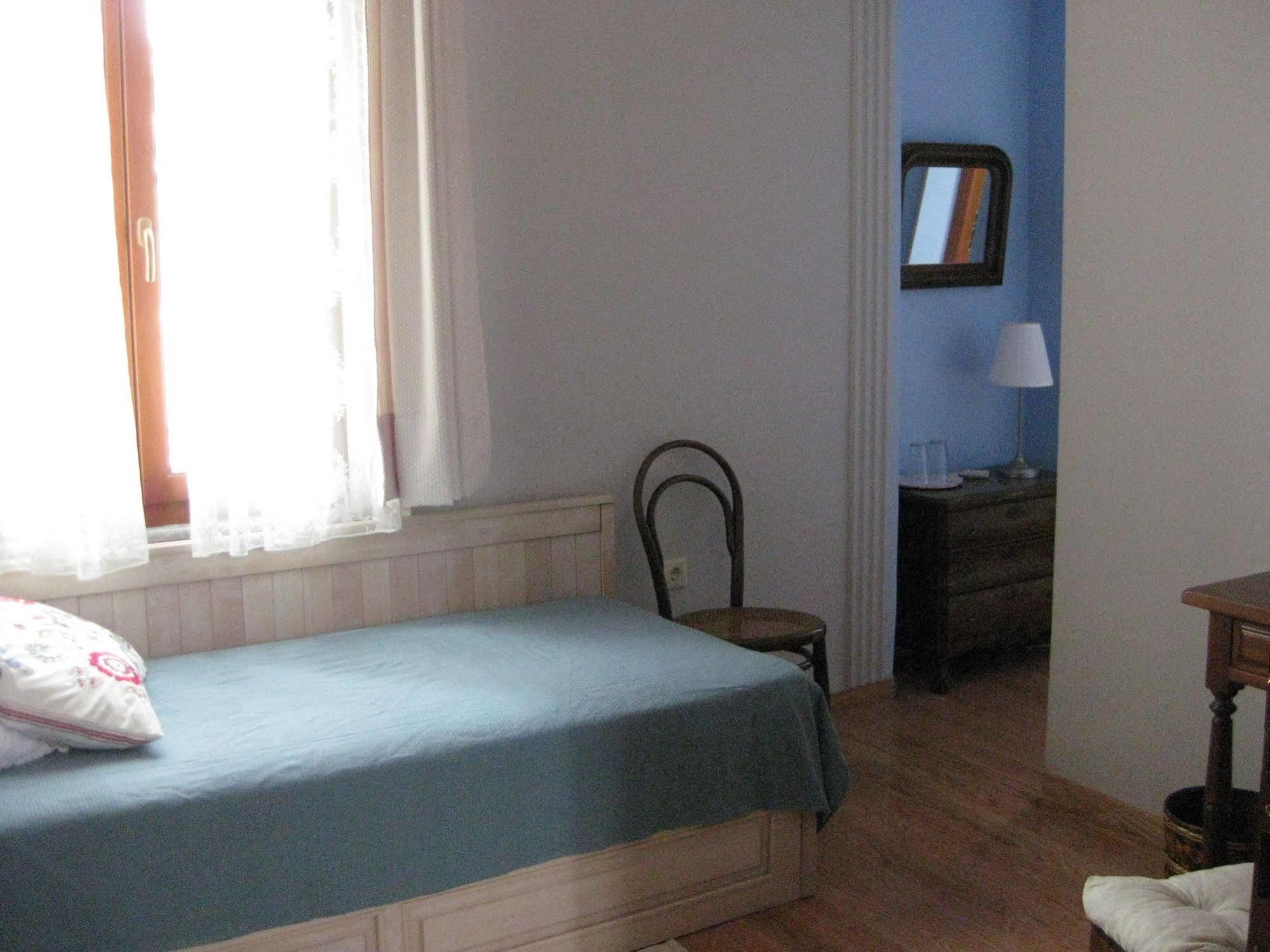 Traditional Hotel Ianthe Véssa エクステリア 写真